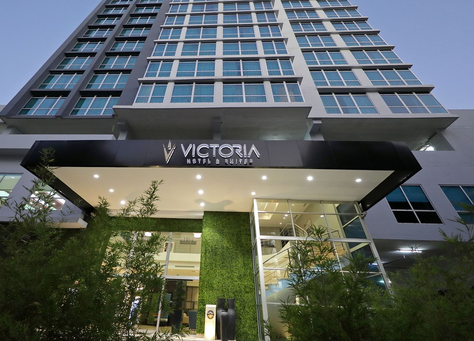 Fachada de Victoria Hotel & Suites Panamá