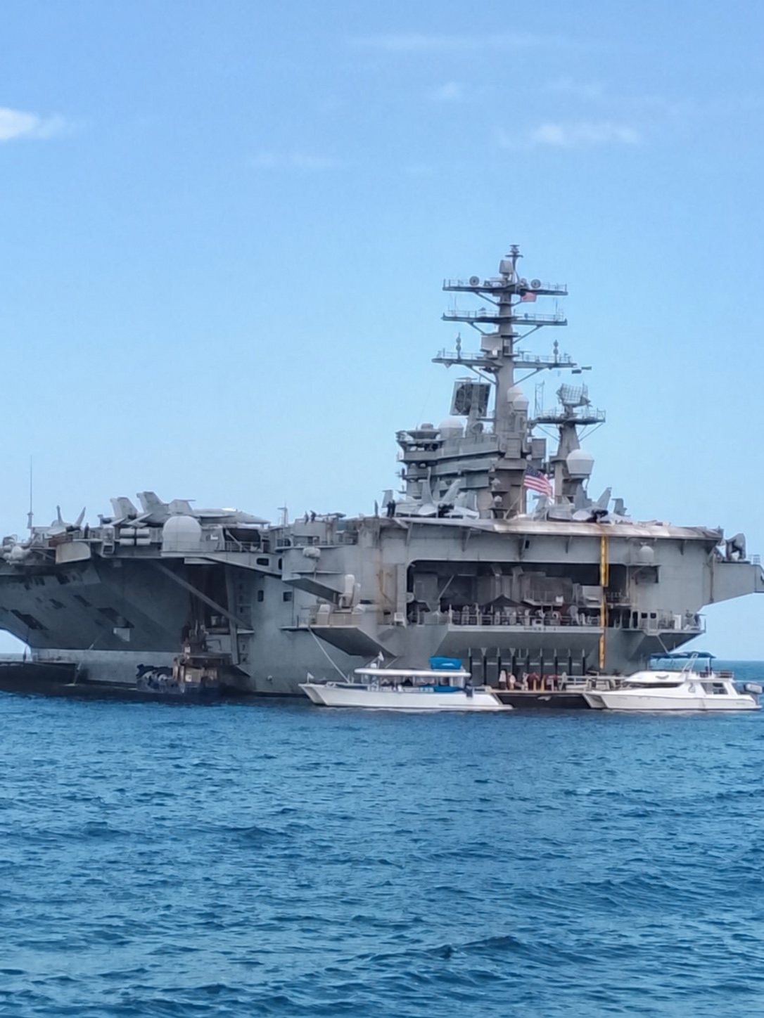Portaaviones USS Nimitz